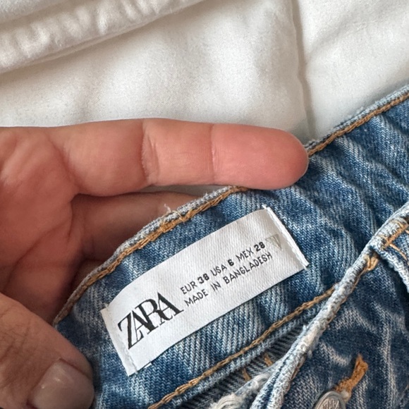 Zara Light Blue Straight Leg Jeans - Picture 2 of 5